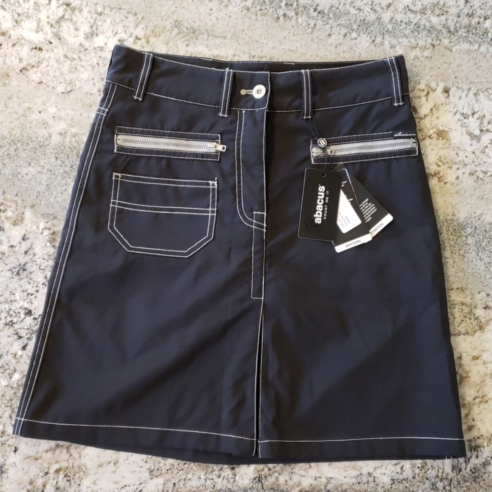 Abacus Swedish Women's Golf Caulfeild Skort 4 NWT